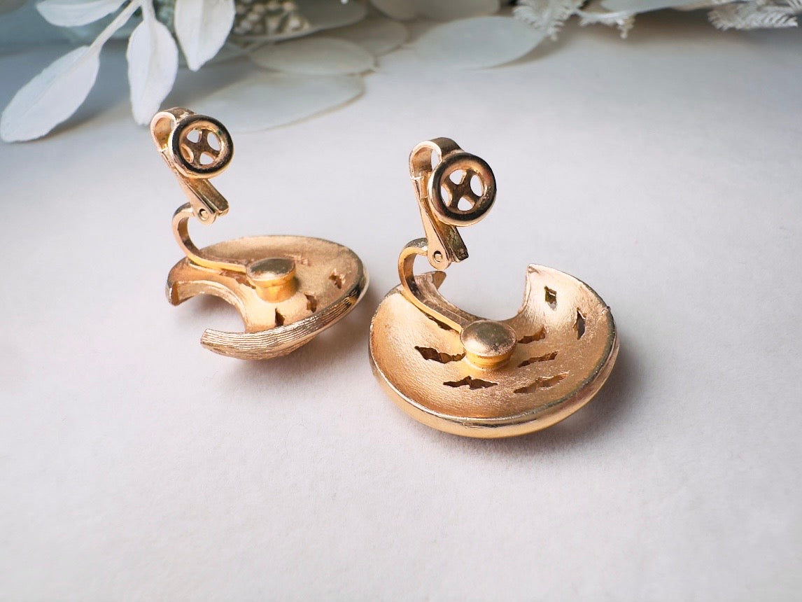 Vintage Gold Moon Earrings, 1960s Trifari Vintage Designer Earrings 1