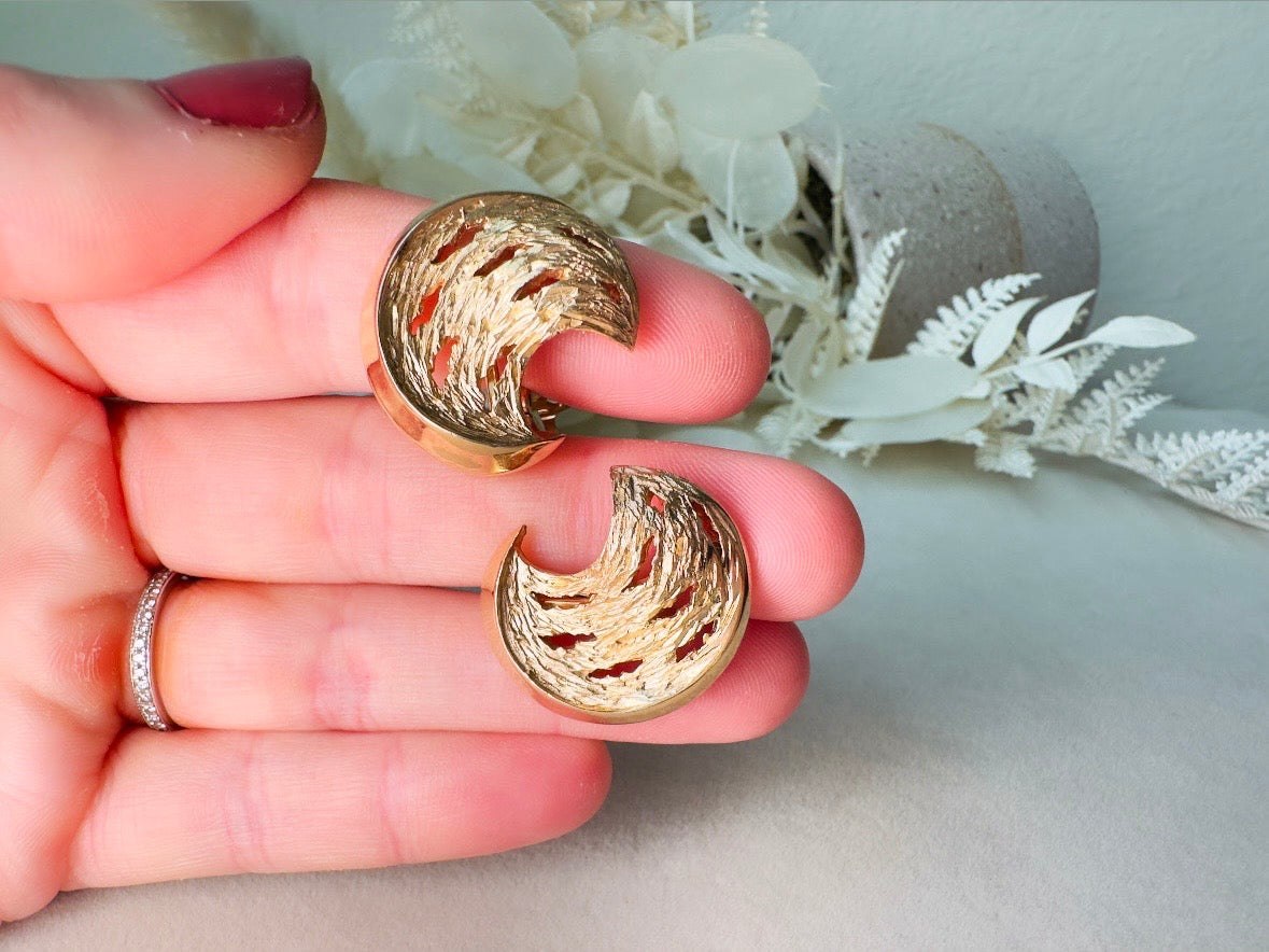 Vintage Gold Moon Earrings, 1960s Trifari Vintage Designer Earrings 1