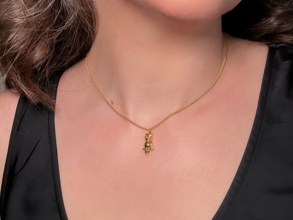 Vintage Gold Owl Pendant Necklace, 1981 Dainty Vintage Avon Owl Necklace 5