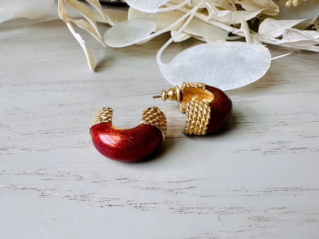 Vintage Half Hoop Earrings, Pearlized Bronze Enamel and Gold Huggie Hoop Pierced Earrings with Gold Rope Detail 80s Mogul Style Hoop Earring from Piggle and Pop