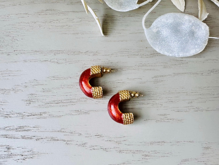 Vintage Half Hoop Earrings, Pearlized Bronze Enamel and Gold Huggie Hoop Pierced Earrings with Gold Rope Detail 80s Mogul Style Hoop Earring from Piggle and Pop