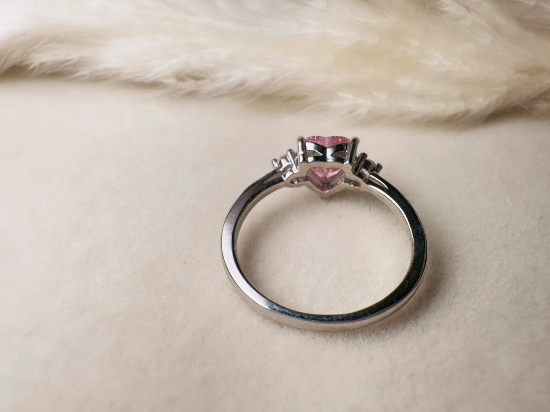 Vintage Heart Ring, Pink and Silver Size 7.5 Fitted Ring, Valentines Day Jewelry