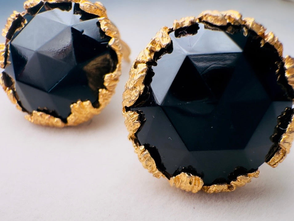 Vintage Jonne House of Schrager Clip On Earrings, Black and Gold Collectible Vintage Jewelry, 1950s Clip On Cocktail Earrings