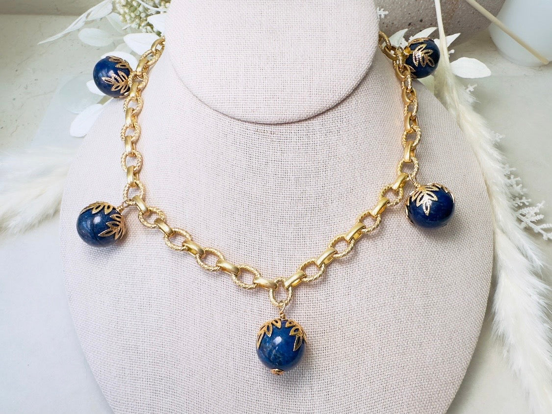 Vintage Lapis Lazuli Necklace, Gold Cable Chain Necklace with Blue Gemstone Drops and Gold Leaf Filigree