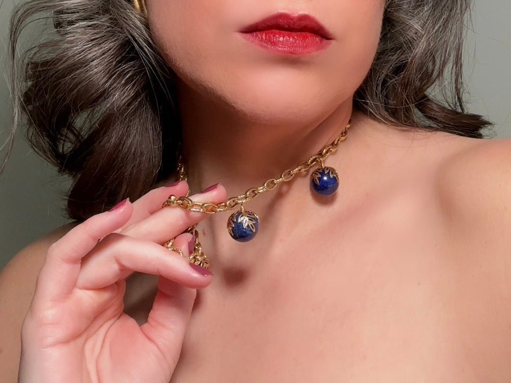 Vintage Lapis Lazuli Necklace, Gold Cable Chain Necklace with Blue Gemstone Drops and Gold Leaf Filigree