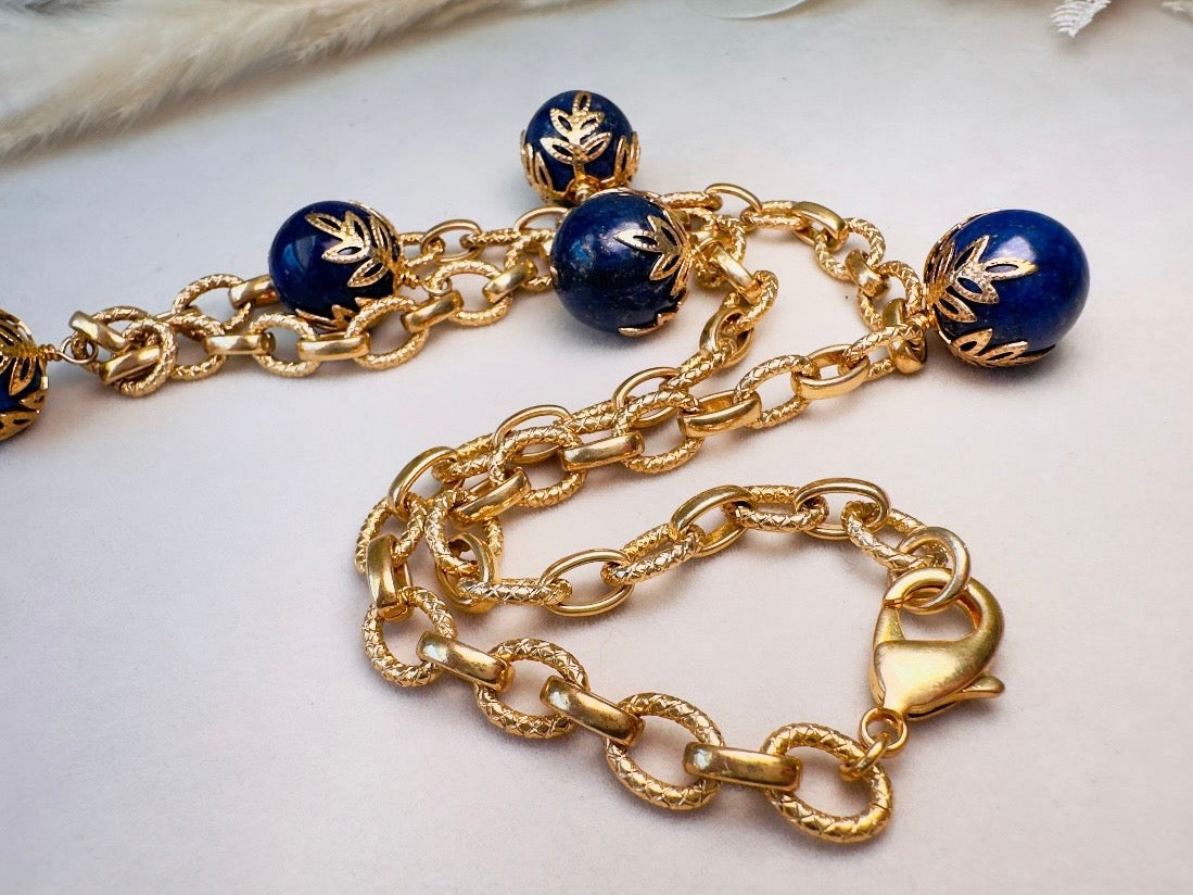 Vintage Lapis Lazuli Necklace, Gold Cable Chain Necklace with Blue Gemstone Drops and Gold Leaf Filigree