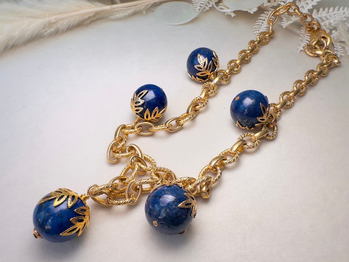 Vintage Lapis Lazuli Necklace, Gold Cable Chain Necklace with Blue Gemstone Drops and Gold Leaf Filigree