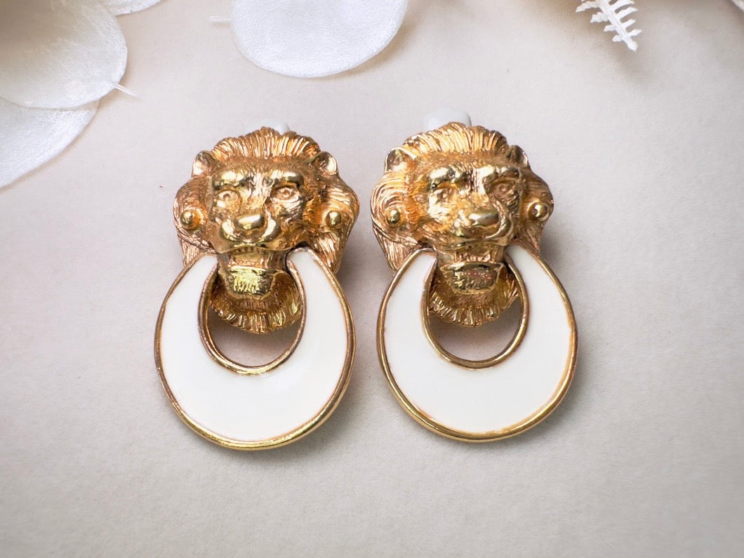 Vintage Lion Earrings, Huge Designer Vintage Gold Lion Door Knocker 1980s Earrings, Signed David Hill Cream Enamel Lion Clip On Earrings