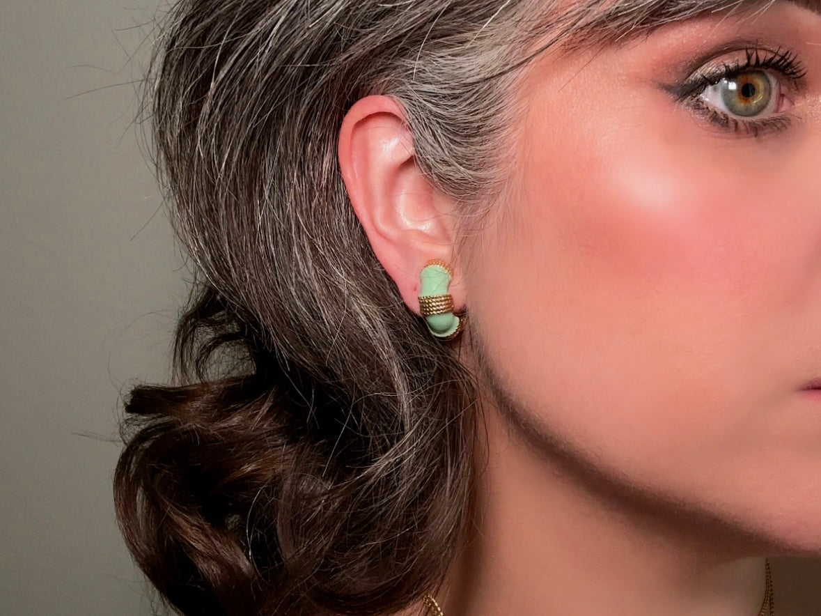 Vintage Mint Earrings, Signed Gay Boyer 80s Half Hoop Clip-On Earrings with Gold Rope Border 8
