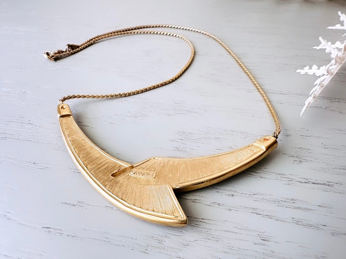 Vintage Monet Necklace in Red and Cream, Classic 80s Enamel Choker, Enameled Slinky Gold Collar Necklace, Monet 80's Geometric Bar Necklace by Piggle and Pop