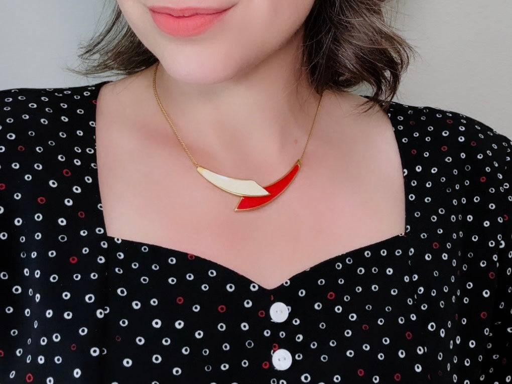 Vintage Monet Necklace in Red and Cream, Classic 80s Enamel Choker, Enameled Slinky Gold Collar Necklace, Monet 80's Geometric Bar Necklace by Piggle and Pop