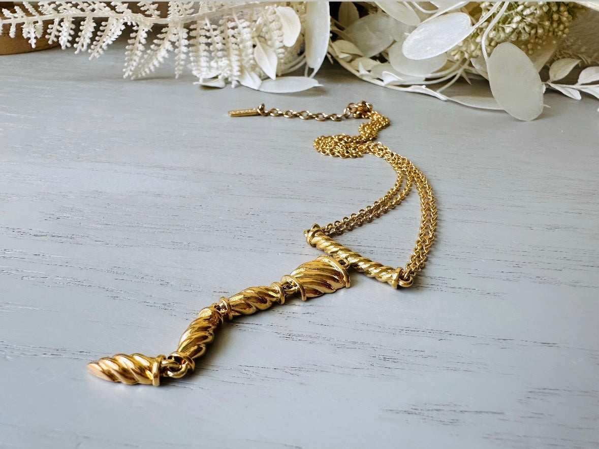 Vintage Napier Necklace, Sleek Gold Y Pendant Drop Necklace from Piggle and Pop close up