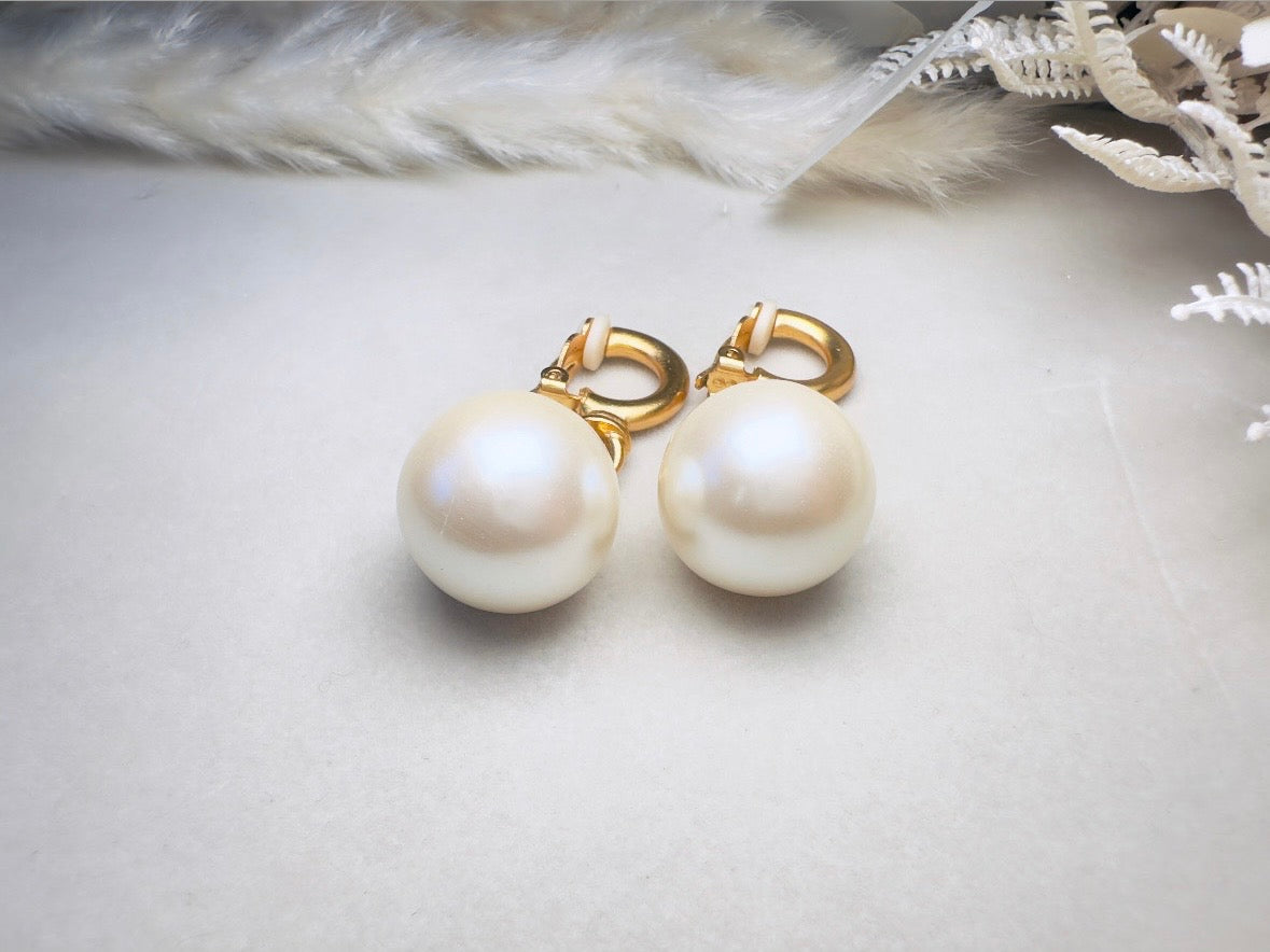 Vintage Pearl Drop Earrings, Oversized Matte Gold Cream Pearl Clip On Earrings