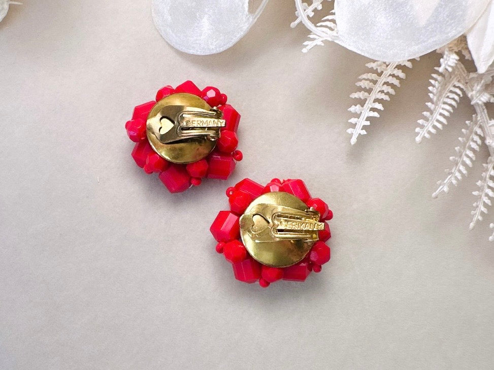 Vintage Red Earrings, Beaded 60s German Earrings, Big Faceted Red Acrylic Popcorn Style 1960s Clip On Earrings