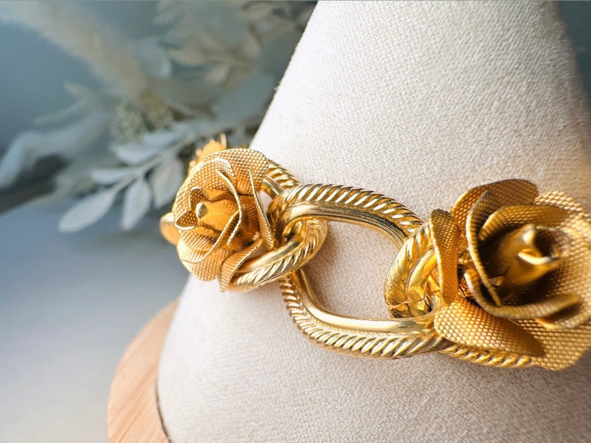 Vintage Rose Bracelet, Gold Rose Textured Link Bracelet, 1960s Romantic Floral Chain Bracelet, Classic Gold Mesh Flower Bracelet