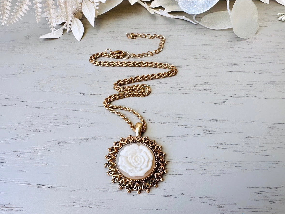 Vintage Rose Necklace, Floral Cameo Pendant Necklace, White Rose on Grey, Gold FIligree Round Pendant, Dainty Victorian Revival Necklace from Piggle and Pop