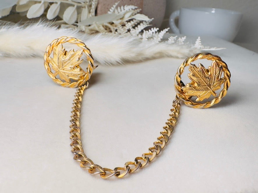 Vintage Sweater Clips, 50s Gold Leaf Collar Clips with Maple Leaves