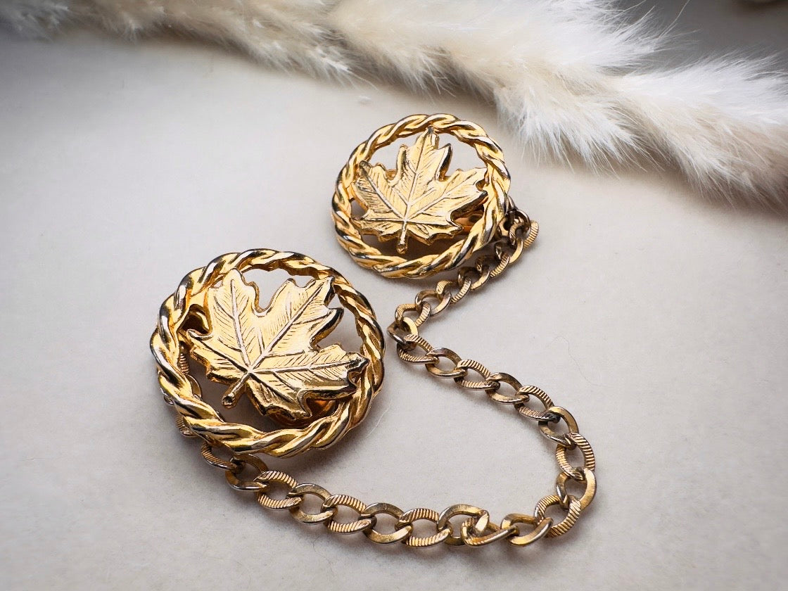 Vintage Sweater Clips, 50s Gold Leaf Collar Clips with Maple Leaves