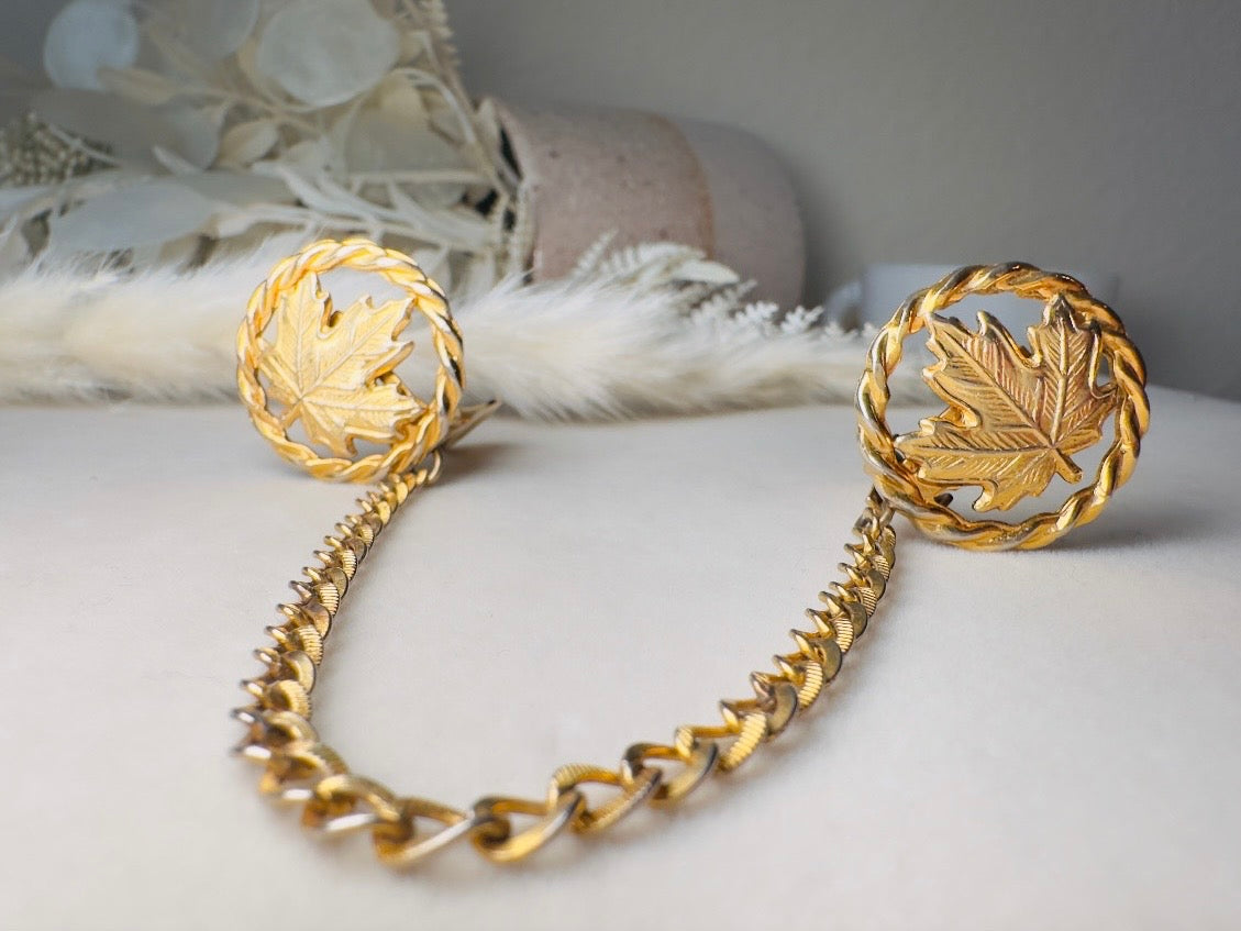 Vintage Sweater Clips, 50s Gold Leaf Collar Clips with Maple Leaves