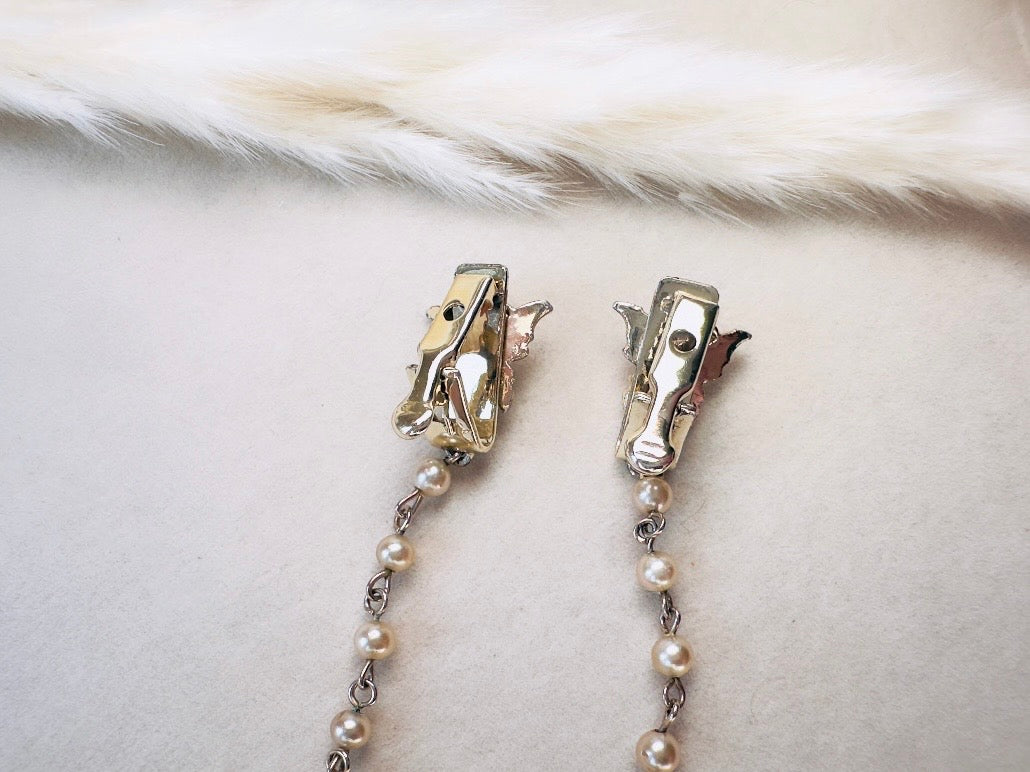 Vintage Sweater Clips, Gold Butterfly and Pearl Collar Cardigan Clips