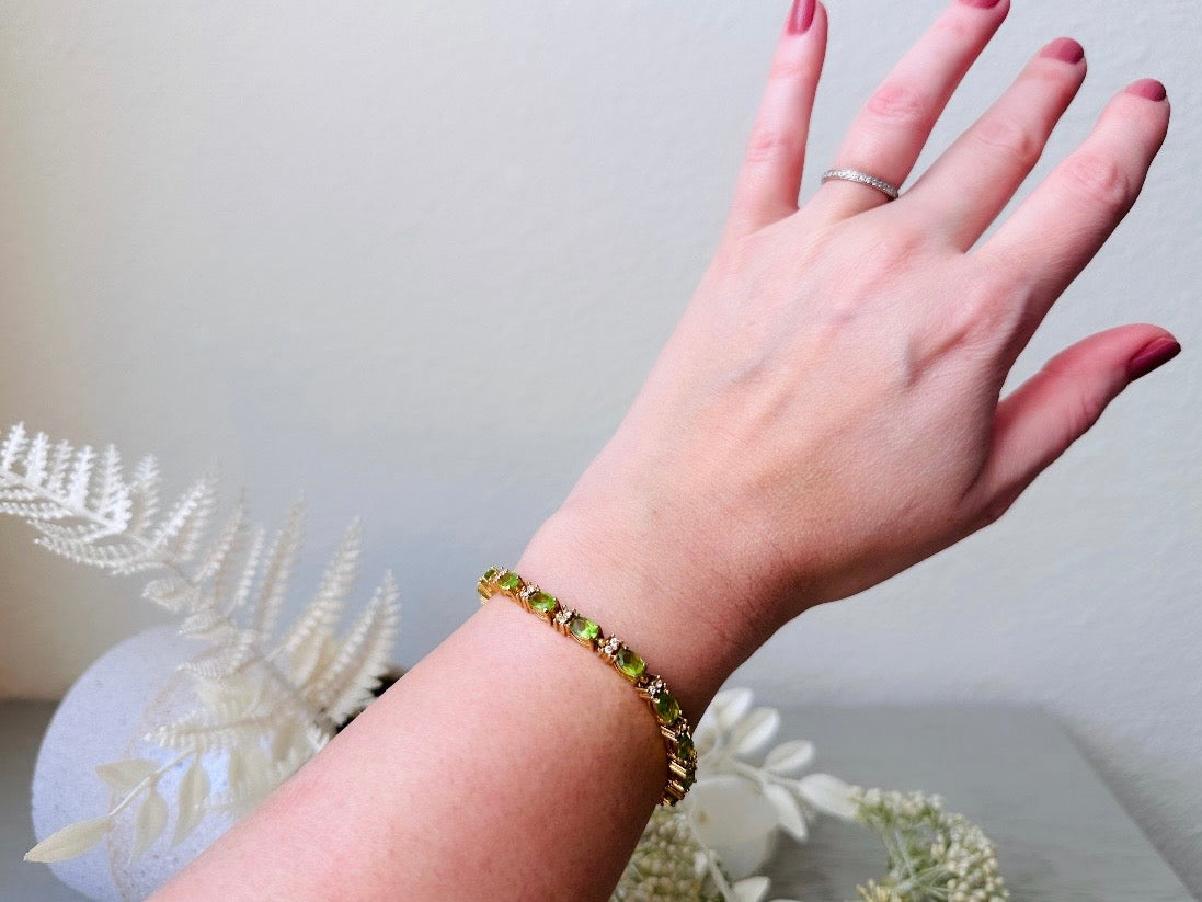 Vintage Tennis Bracelet, Cubic Zirconia & Peridot Crystal Prong Set Gold Bracelet, Gorgeous Green and Gold Classic Vintage Bracelet Gift from Piggle and Pop