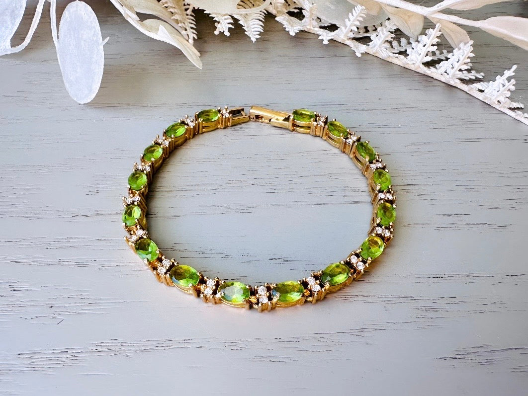 Vintage Tennis Bracelet, Cubic Zirconia & Peridot Crystal Prong Set Gold Bracelet, Gorgeous Green and Gold Classic Vintage Bracelet Gift from Piggle and Pop