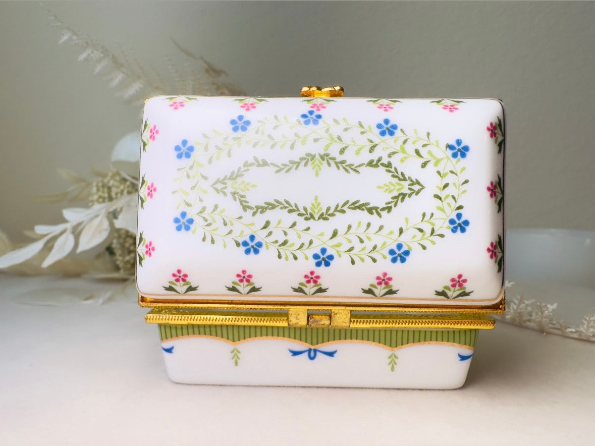 Vintage Trinket Box, Floral Porcelain Vanity Dresser Mini Jewelry Box White with Blue and Pink Flowers
