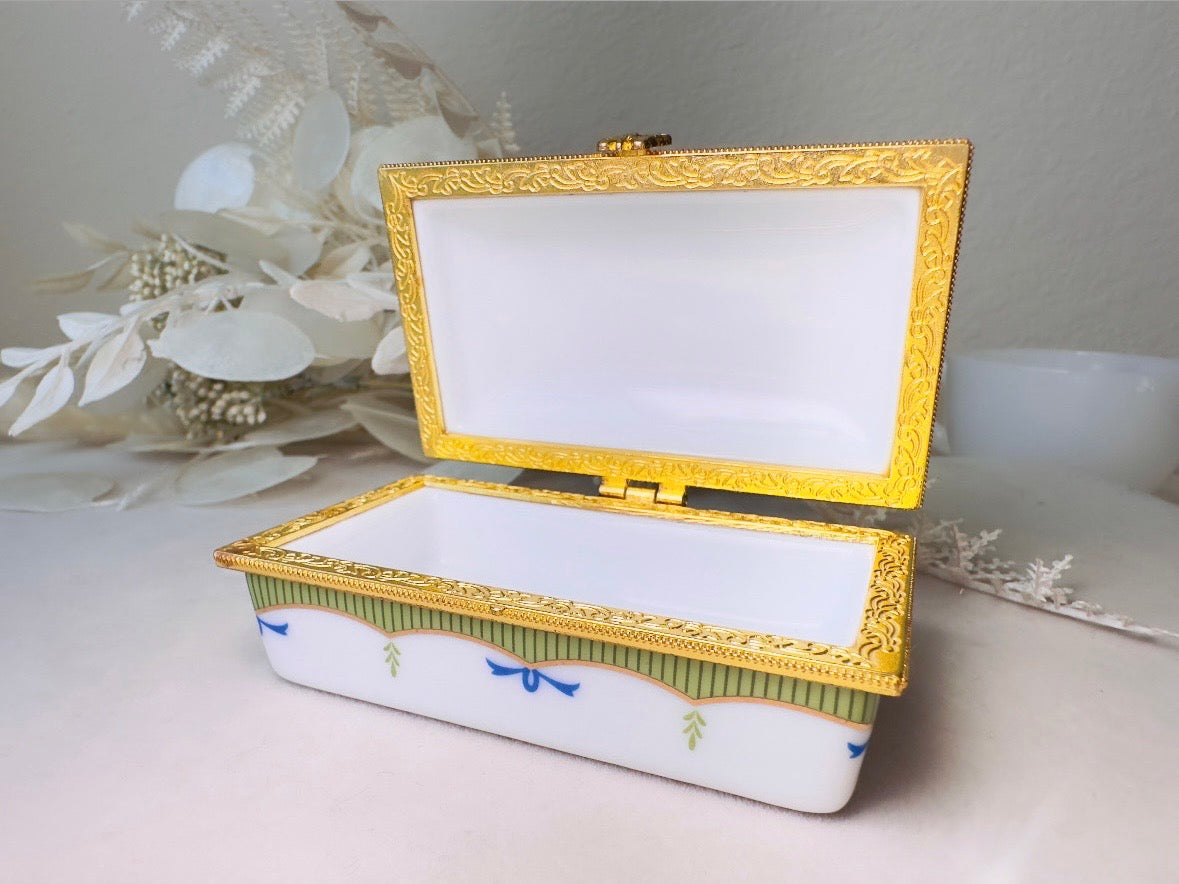 Vintage Trinket Box, Floral Porcelain Vanity Dresser Mini Jewelry Box White with Blue and Pink Flowers