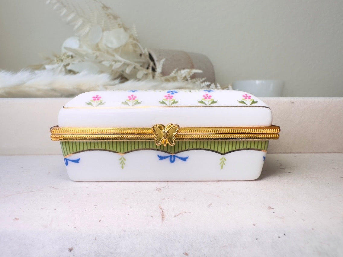 Vintage Trinket Box, Floral Porcelain Vanity Dresser Mini Jewelry Box White with Blue and Pink Flowers