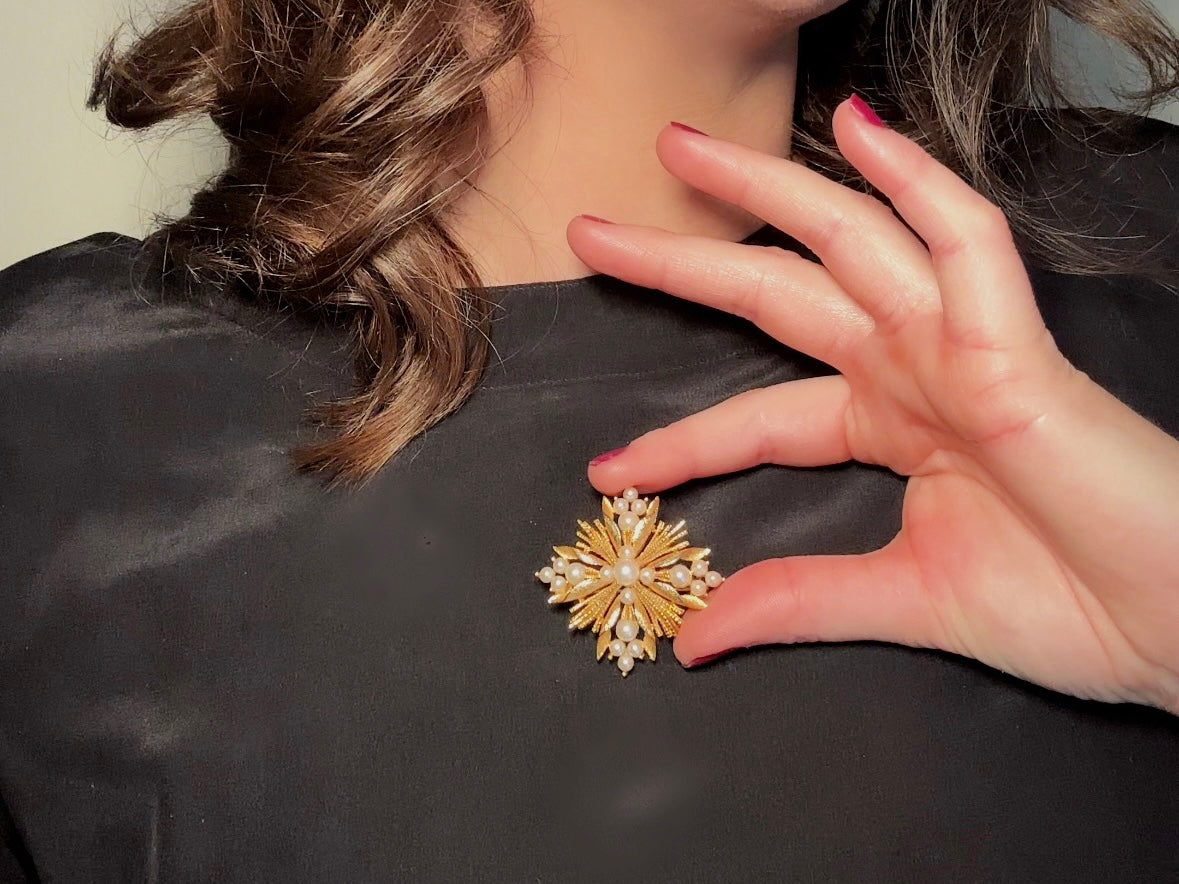Vintage Victorian Brooch, Lisner Designer Gold Starburst Brooch with Pearl Accents, Glamorous Regency Era North Star Brooch Pin
