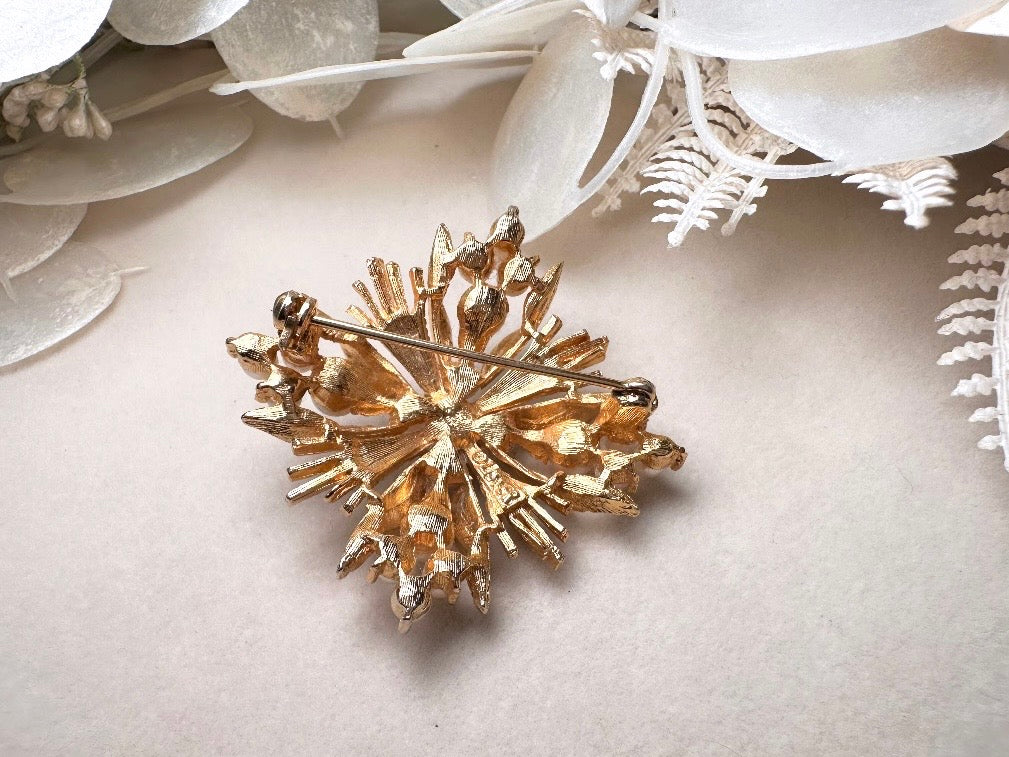 Vintage Victorian Brooch, Lisner Designer Gold Starburst Brooch with Pearl Accents, Glamorous Regency Era North Star Brooch Pin