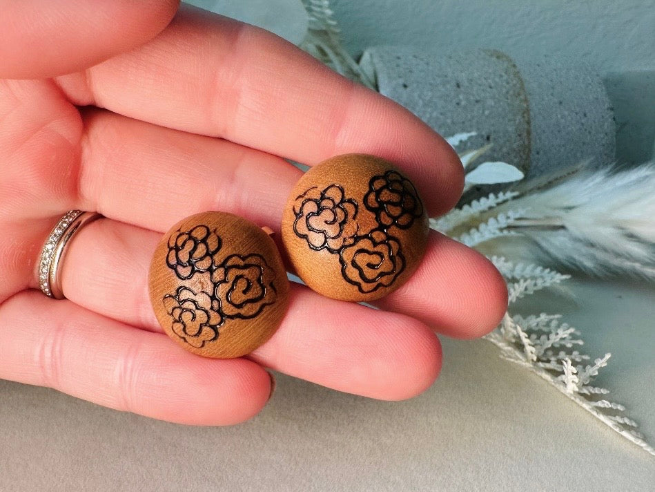Vintage Wood Burned 1970s Earrings, Vintage 70s Bohemian Wooden Button Clip On Earring 