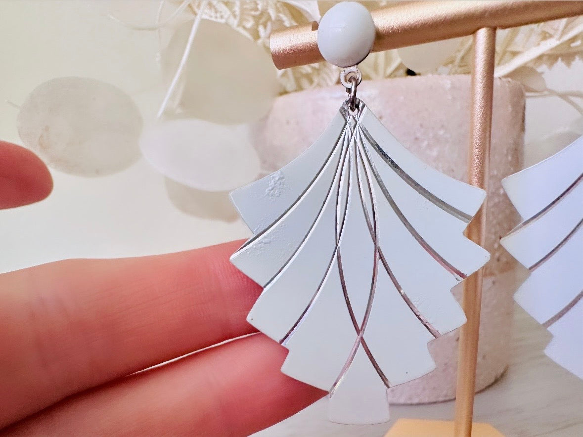 White Fan Earrings, 1960s Vintage Art Deco Pierced Drop Earrings close up of enamel