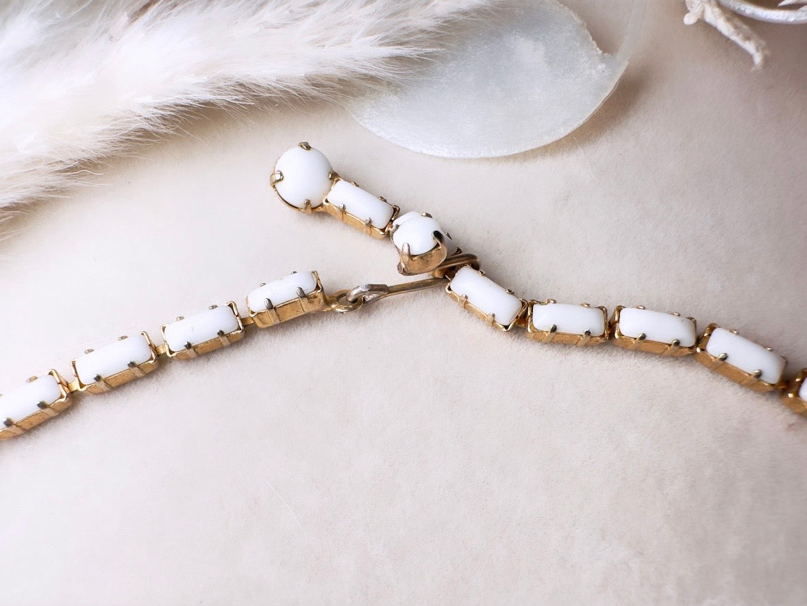 White Milk Glass Necklace, Vintage WEISS Gold 15" Flower Choker Bridal Necklace, Vintage Wedding Jewelry