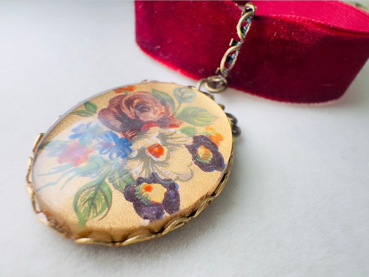 Wine Red Velvet Choker Necklace with Antique Glass Flower Pendant, Burgundy Victorian Ribbon Choker with Floral Cameo Holiday Necklace