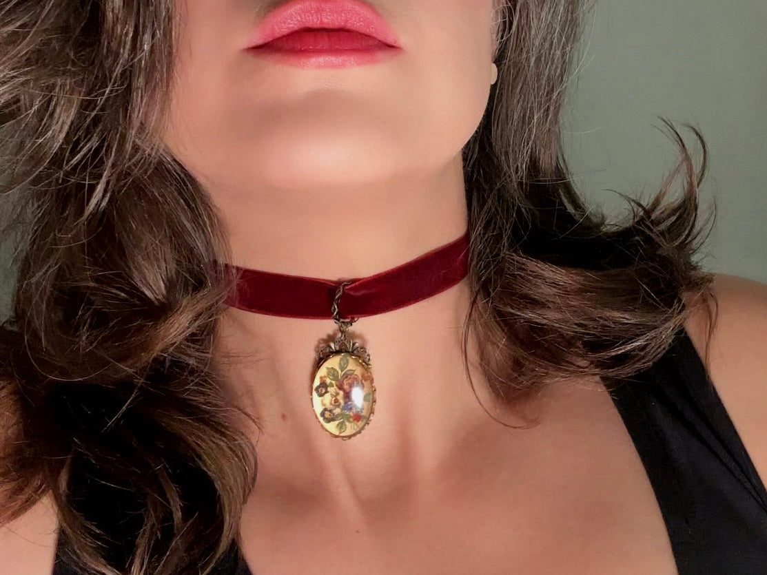 Wine Red Velvet Choker Necklace with Antique Glass Flower Pendant, Burgundy Victorian Ribbon Choker with Floral Cameo Holiday Necklace