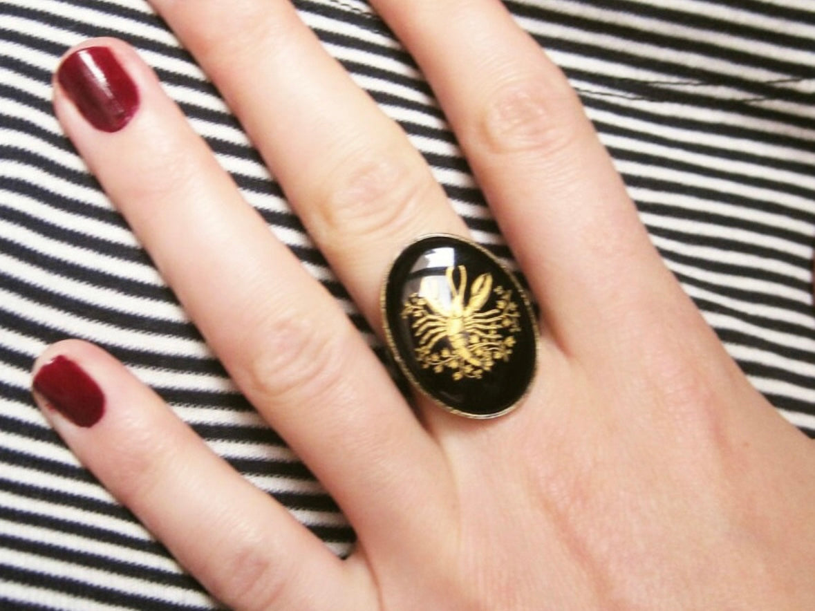 Zodiac Cancer Ring, Black Vintage Astrology Glass Cameo Ring with Gold Etching, Adjustable Thick Antique Bronze Band