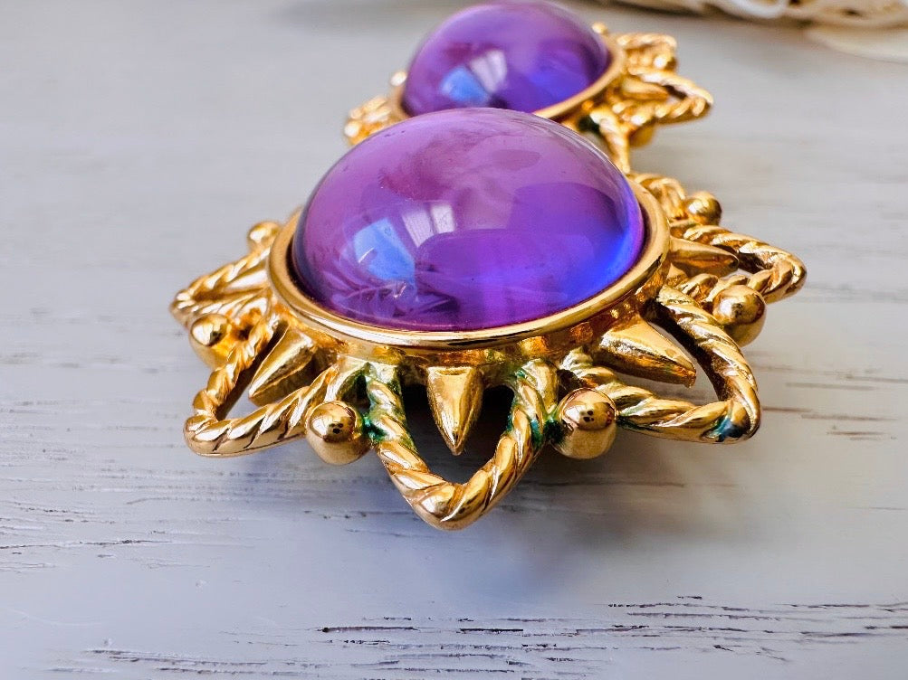 designer Purple Trifari Jelly Belly Sun Earrings, Rare Moonglow Violet Domed Glass Earrings super close up 