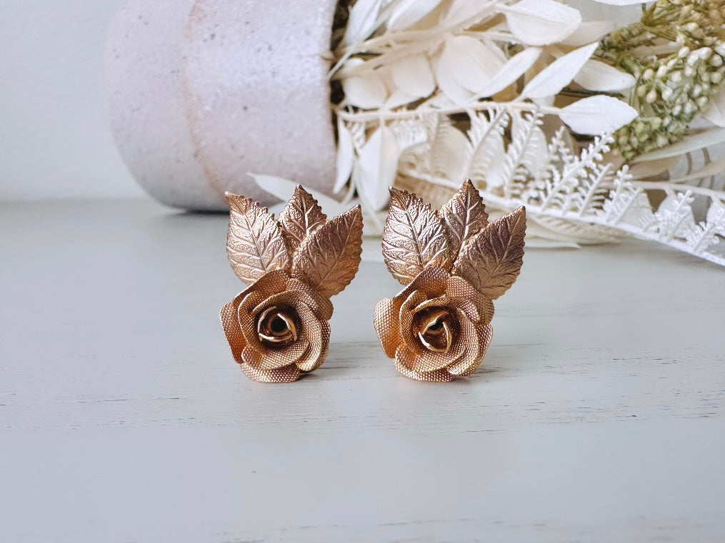 Gold Rose Earrings, Vintage 1960s Clip On Earrings, Sculptutal Gold Leaf Bridal Mesh Rose MCM 60's Clip Earrings, Designer Signed Judy Lee