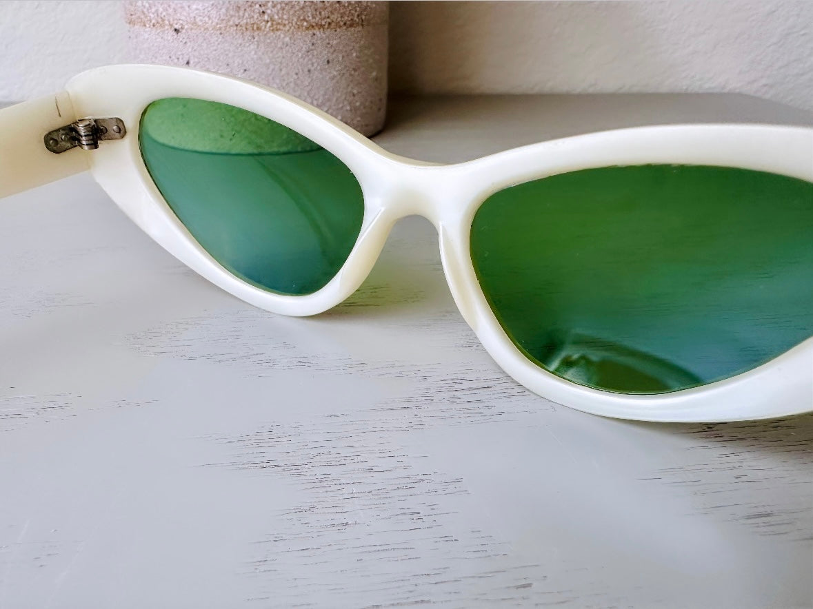 Vintage 50s Sunglasses, Amazing Pearl White Polaroid Cool Ray Cats Eye Sunglasses, Deep Green Lenses, Authentic 1950's Vintage Accessories
