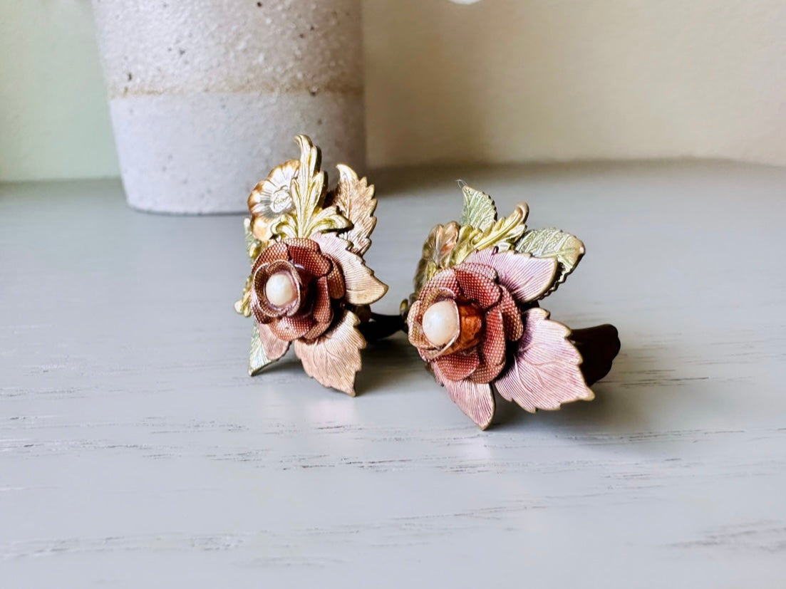 Gorgeous 1950's Vintage Flower Earrings,  Rose Gold, Cream, Sage Green Enamel Earrings, Vintage Bridal Floral Leaf Clip On Earrings