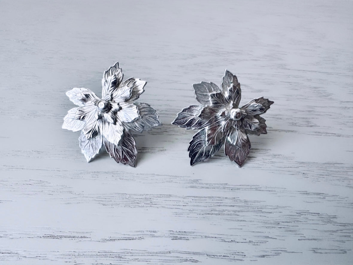 1950s Vintage Silver Maple Leaf Earrings by Sarah Coventry from Piggle and Pop