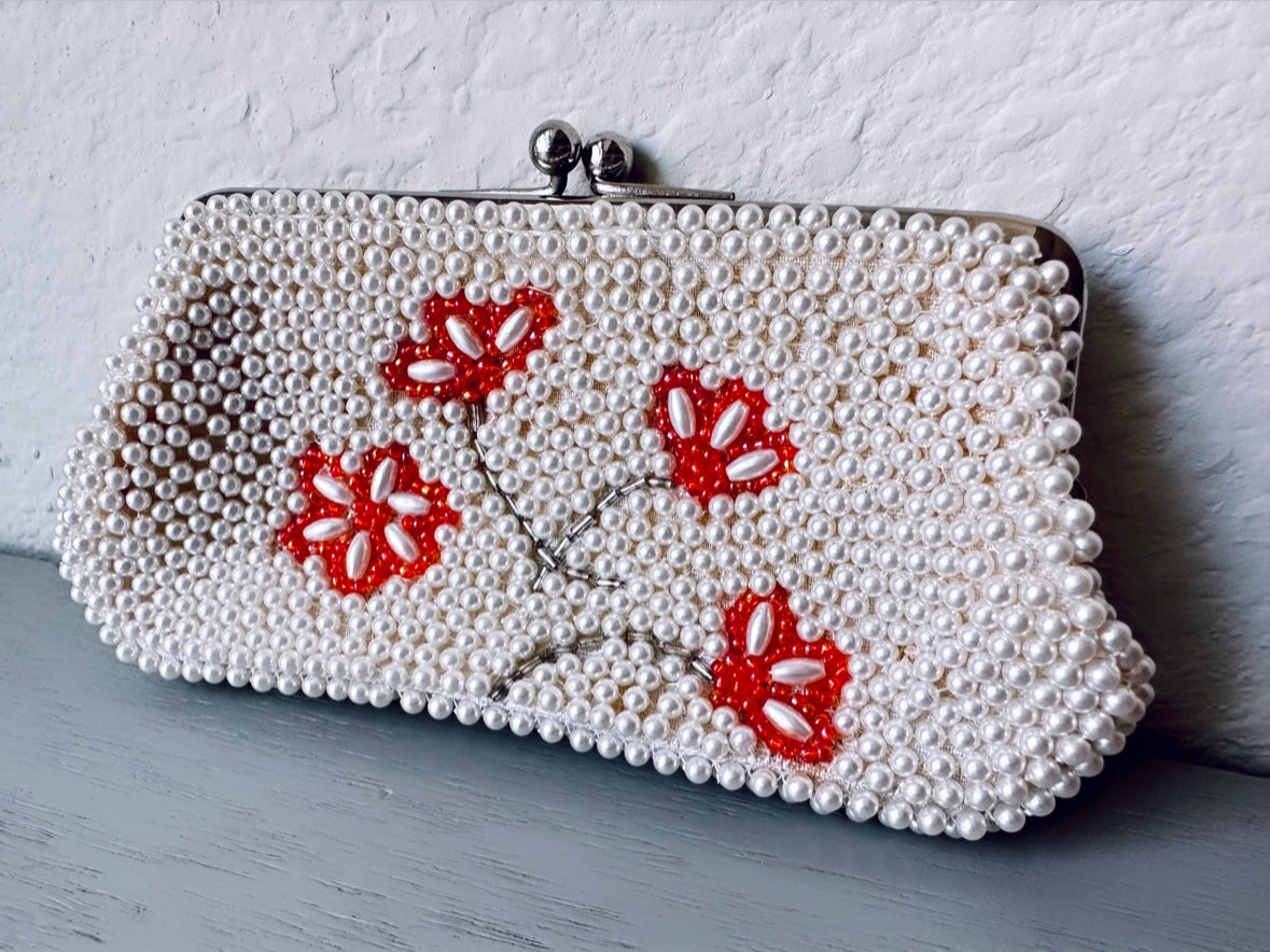 Beaded 1950's Small Vintage Coin Purse Wallet, Cream Pearls Orange Red Seed Beads, Floral Double Sided Small Purse Pouch, Small Bridal Clutch