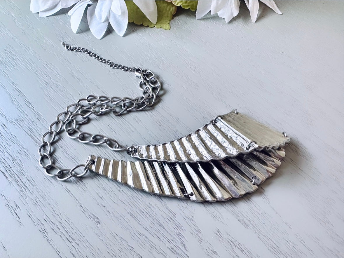 Vintage Silver Articulated Necklace, Textured Bohemian Hammered Metal Bib Necklace, Chunky Hammered Necklace, Geometric Metal Necklace
