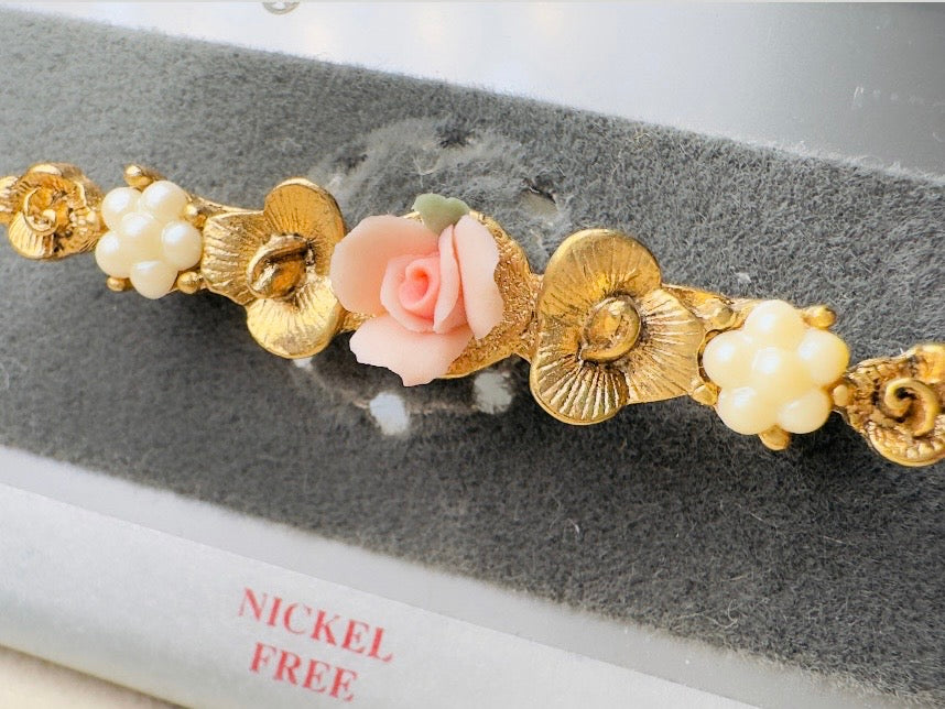 Vintage 1928 Jewelry Co. Pink Porcelain Rose Bar Pin Brooch – NOS on Original Card