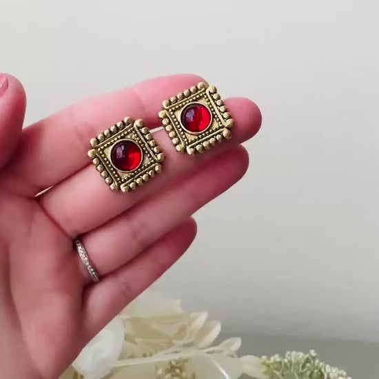 Vintage Etruscan Ruby and Gold 1928 Embossed Square Earrings video