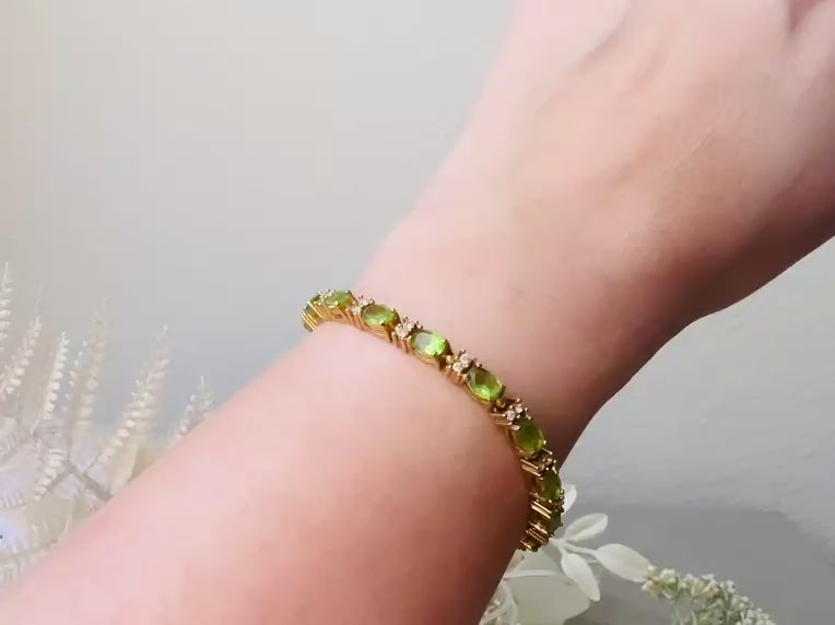 Vintage Tennis Bracelet, Cubic Zirconia & Peridot Crystal Prong Set Gold Bracelet, Gorgeous Green and Gold Classic Vintage Bracelet Gift from Piggle and Pop