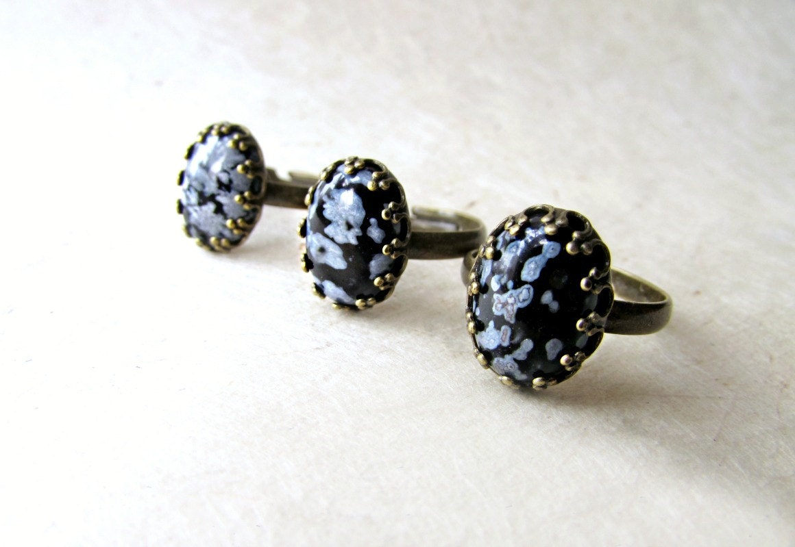 Snowflake Obsidian Ring, Black Stone Ring, Antique Bronze Ring, Oval Bezel Setting, Volcanic Glass Jewelry, Natural Healing Crystal Ring