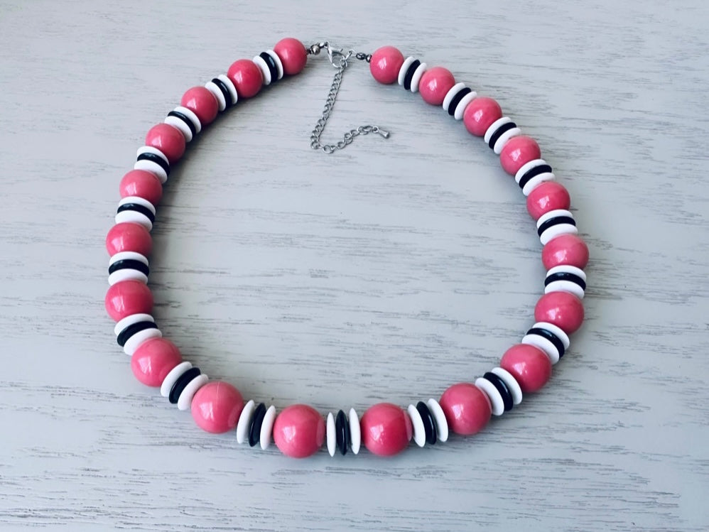 Vintage Beaded Acrylic Necklace, Salmon Pink, White and Black MCM Beaded Choker Necklace, Classic 1970s Necklace