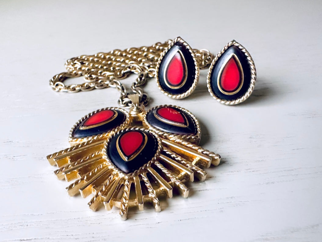 Close up of Red, Black and gold 1973 SC Dynasty Necklace and Matching Earring Set
